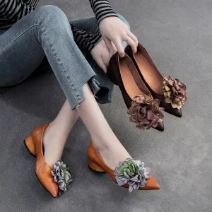 Elegant Pointed Toe Flower Accents Shoes