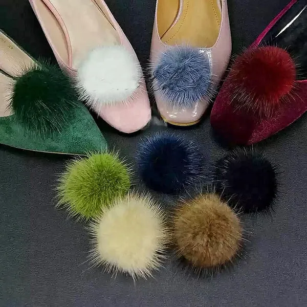 Elegant Pompom Shoe Clip - 5cm